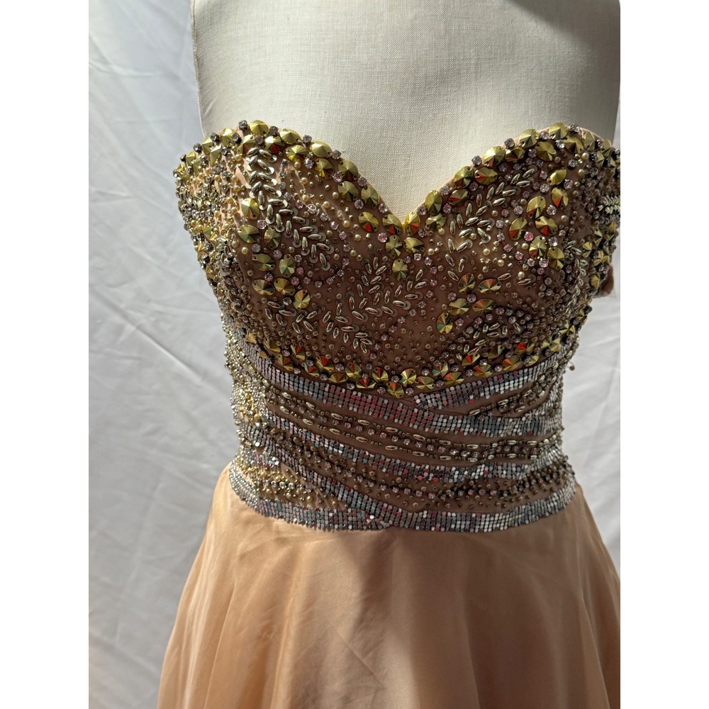 Putros Couture Haute‎ Couture Beaded Sweetheart Prom Gown Peach Champagne Size 2